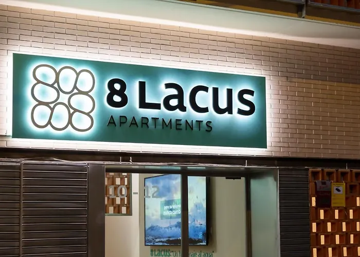 8 Lacus Duplex Apartment *